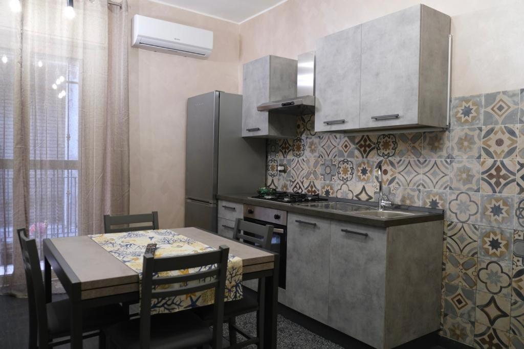 Appartement Sweet House Melania à Catane Extérieur photo